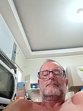 nard53 online show from 02/01/26, 01:09