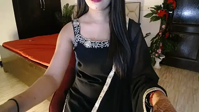 Snapshot of Little_princess01 chatting on 03/21/26, 11:19 Little princess01 online show from 03/21/26, 11:19