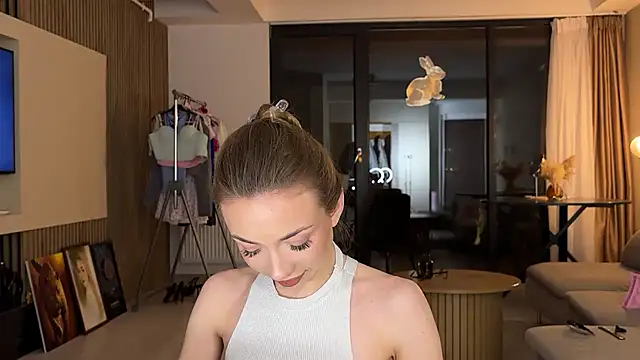 Jolienne online show from 04/05/26, 08:39