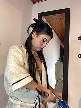 Dannii- online show from 03/28/26, 01:16