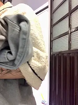 Dannii- online show from 04/12/26, 08:36