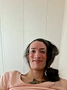 MaitressePomme3 online show from 12/02/25, 02:12