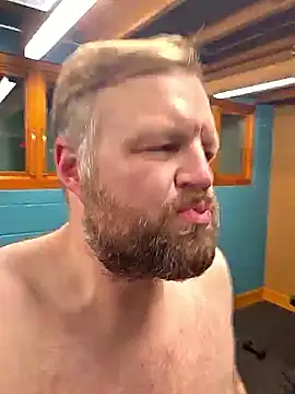 Snapshot of TheOneDonShaun chatting on 02/08/26, 05:22 TheOneDonShaun online show from 02/08/26, 05:22