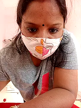 CUTE-LOVE-SWEETS online show from 01/11/26, 04:17