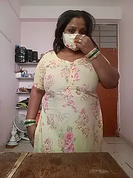 CUTE-LOVE-SWEETS online show from 02/18/26, 04:08