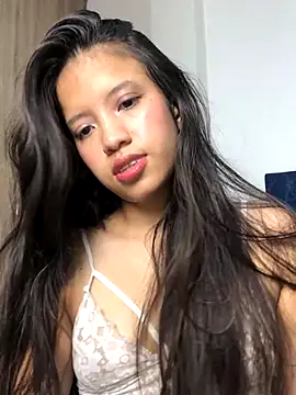 I-Am-Vilu online show from 12/02/25, 03:56