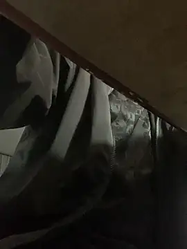 Mistliu online show from 11/21/25, 06:01