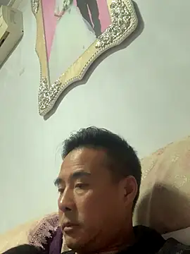 Mistliu online show from 11/26/25, 01:12