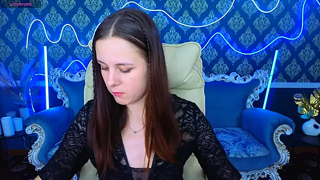 KarolinaSky online show from 11/20/25, 01:44