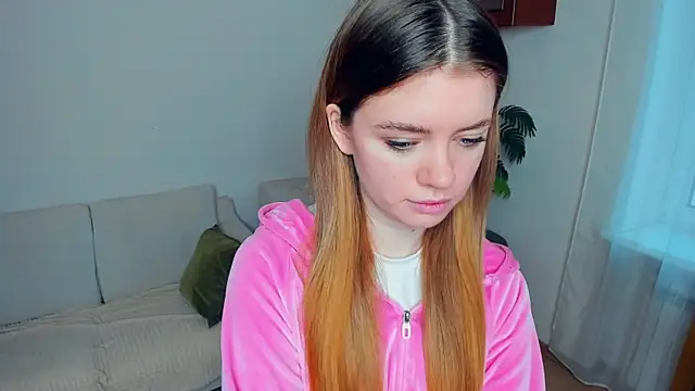 AngelesBenitz online show from 11/29/25, 07:11