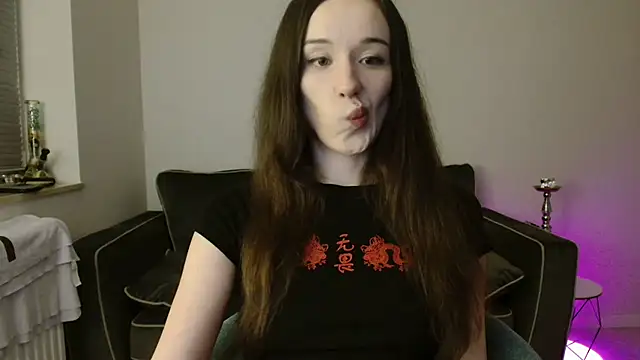 Tinybutt5368 online show from 02/12/26, 06:25