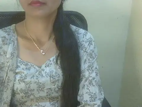 Snapshot of Saheba_S chatting on 02/15/26, 06:43 Saheba S online show from 02/15/26, 06:43