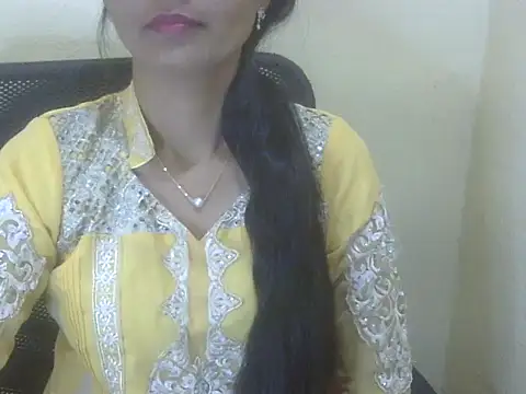 Snapshot of Saheba_S chatting on 02/16/26, 06:31 Saheba S online show from 02/16/26, 06:31