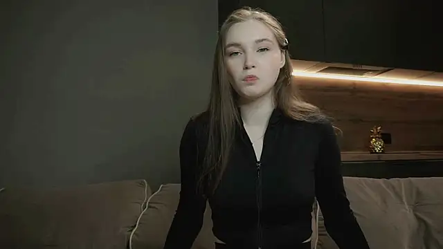 Eliravelvet online show from 11/27/25, 05:15