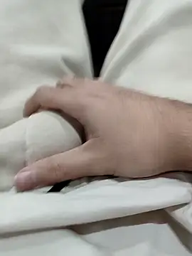 berkkderlerr online show from 01/06/26, 04:00