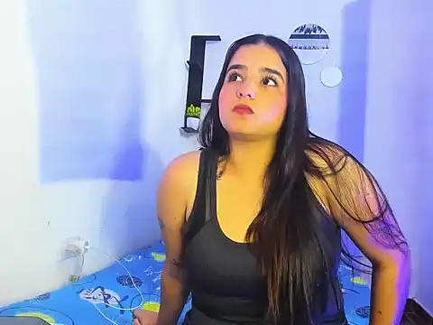 Babyhoney18 online show from 12/05/25, 04:58