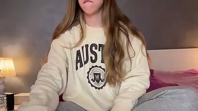 Martimartinaxx online show from 04/09/26, 08:03