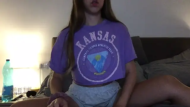 Martimartinaxx online show from 07/14/26, 08:47