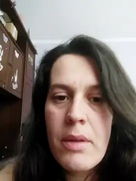 Liliakis online show from 11/27/25, 09:55