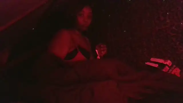 VenezuelaLuxeNoir online show from 12/21/25, 07:59