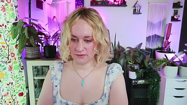 xzoeyryanx online show from 05/25/26, 04:57
