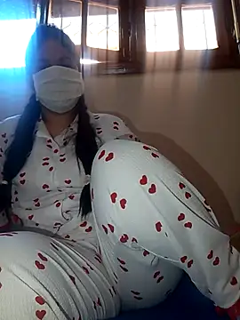 fati35flou online show from 03/25/26, 11:49