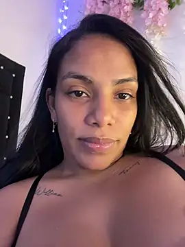 ArielleMillerr- online show from 04/13/26, 05:29