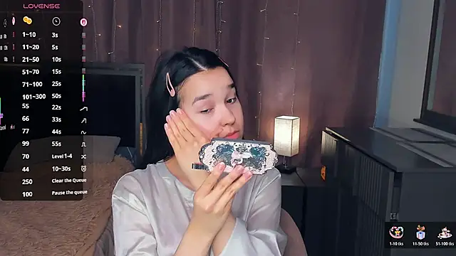 MeliaMelchiori online show from 02/05/26, 09:36