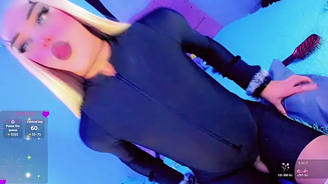 Shiaki 04 online show from 03/02/26, 06:03