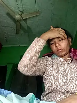 Snapshot of Yt_krishna chatting on 01/12/26, 10:04 Yt krishna online show from 01/12/26, 10:04