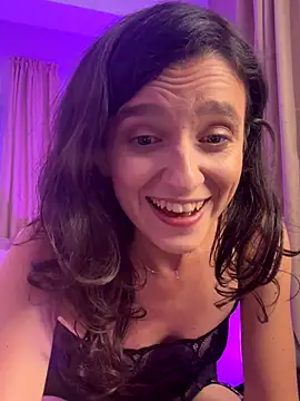 Snapshot of AnnaHarperX chatting on 09/18/25, 05:26 AnnaHarperX online show from 09/18/25, 05:26