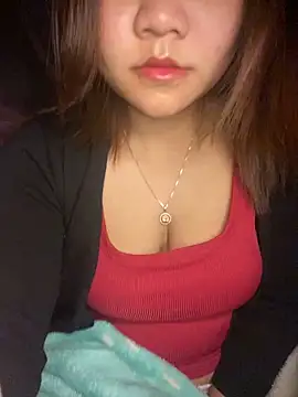 Snapshot of Sunset-yll chatting on 01/31/26, 08:51 Sunset-yll online show from 01/31/26, 08:51