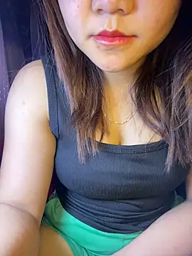 Snapshot of Sunset-yll chatting on 02/28/26, 10:11 Sunset-yll online show from 02/28/26, 10:11