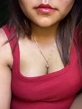 Snapshot of Sunset-yll chatting on 03/02/26, 09:21 Sunset-yll online show from 03/02/26, 09:21