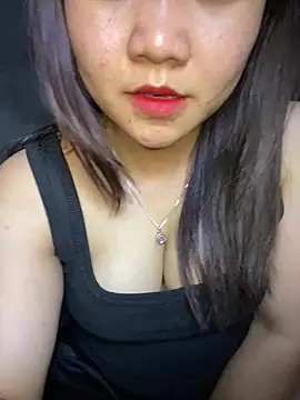 Snapshot of Sunset-yll chatting on 05/10/26, 12:54 Sunset-yll online show from 05/10/26, 12:54