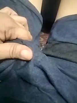 Snapshot of Guysonforyou chatting on 11/24/25, 03:17 Guysonforyou online show from 11/24/25, 03:17