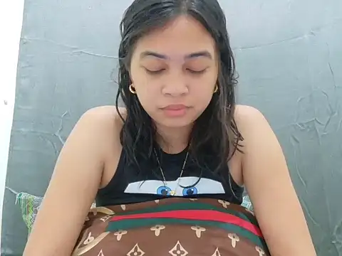 Ursexyasianskinny online show from 04/05/26, 05:37