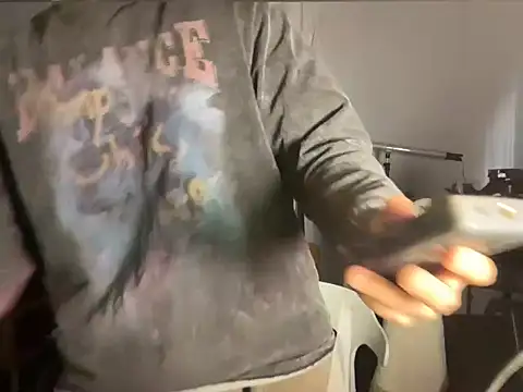 Juhone online show from 11/27/25, 06:48