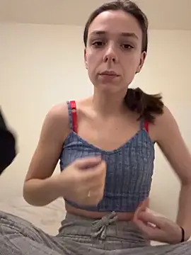 DuoDesir1 online show from 01/06/26, 06:22