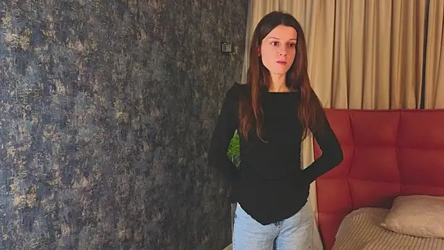 Snapshot of VelvetNyxen chatting on 12/01/25, 02:11 VelvetNyxen online show from 12/01/25, 02:11