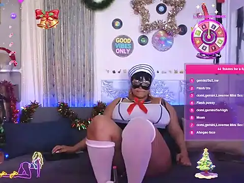 LaReineCleo online show from 12/20/25, 08:21