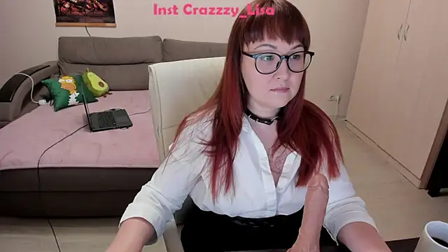 Snapshot of Foxy-lady chatting on 02/22/25, 12:16 Foxy-lady online show from 02/22/25, 12:16