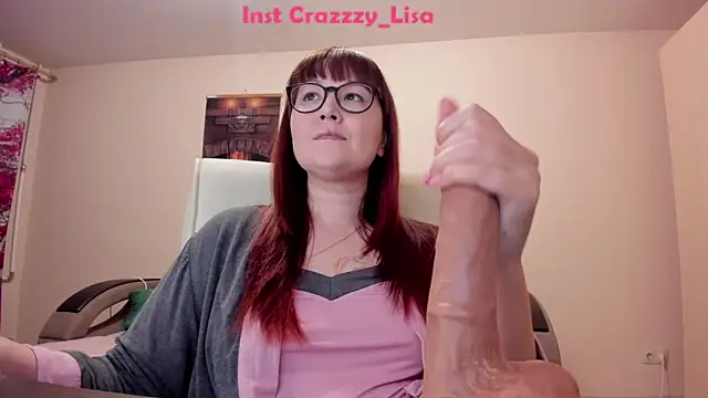 Snapshot of Foxy-lady chatting on 03/22/25, 08:15 Foxy-lady online show from 03/22/25, 08:15