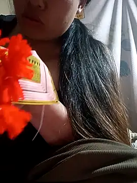 Snapshot of Pampirara chatting on 02/13/26, 07:04 Pampirara online show from 02/13/26, 07:04