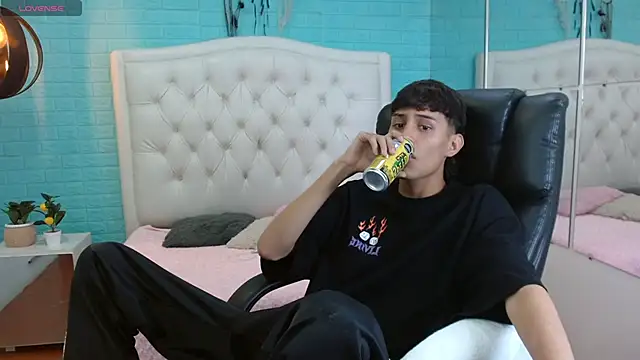 DraxBlade09 online show from 01/16/26, 08:13