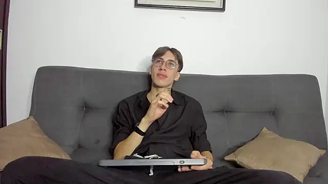 Dio  morningstar online show from 11/24/25, 11:54