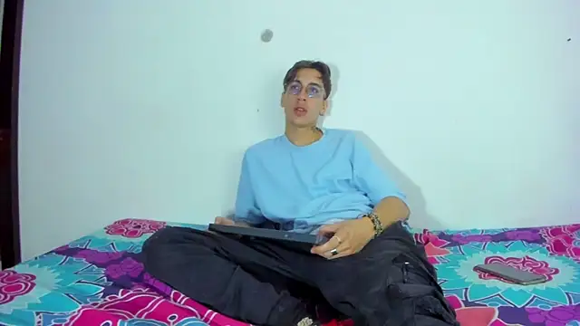 Dio  morningstar online show from 11/27/25, 12:07