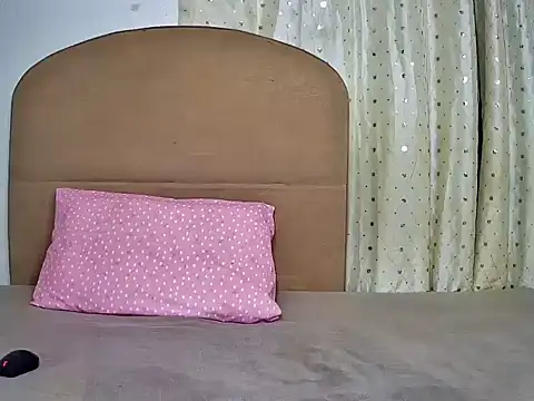 Freaky Cardi online show from 11/23/25, 07:13