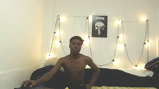 NoahJhonson69 online show from 12/17/25, 07:20