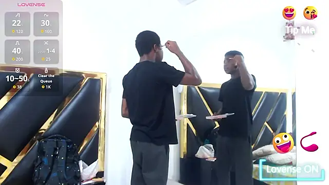 NoahJhonson69 online show from 02/04/26, 12:00